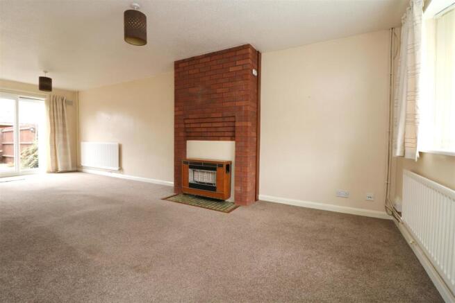 Sitting/Dining Room
