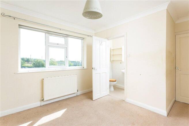 3 bed Semi-Detached for sale Image 5