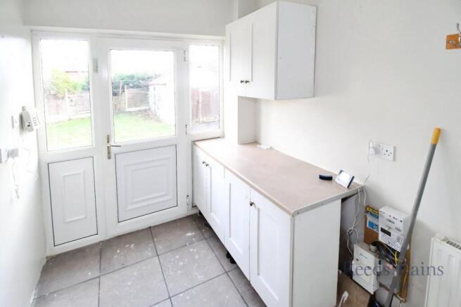 3 bed Semi-Detached for sale Image 9
