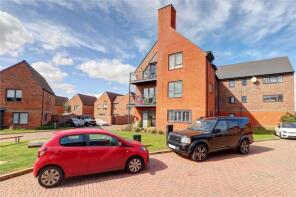 Flat 9, Cypress House, Rosa Close, Godalming GU7 2FW