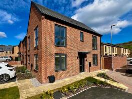 1, Blackthorn Close, Lawnswood, Leeds LS16 6TL