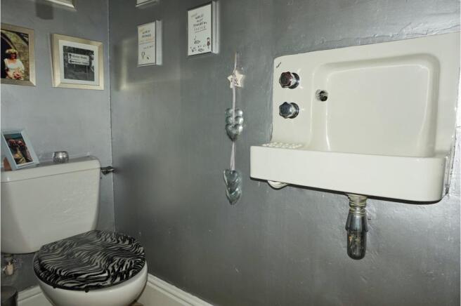 Downstairs Cloakroom