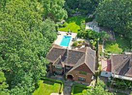 5, Winterstoke Gardens, Mill Hill, London NW7 2RA