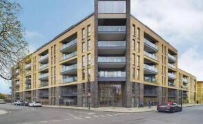 10, 12 Corio House, The Grange, London SE1 3GU