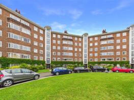 31, Queens Court, Queens Road, Richmond TW10 6LA