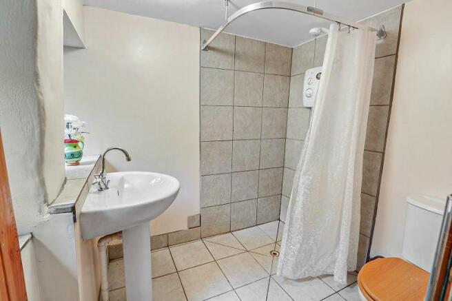Ground Floor Wet Room
