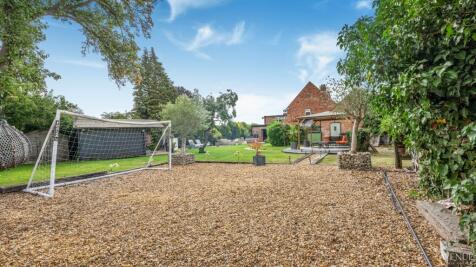 4 Wiggins Hill Cottage, Sutton Coldfield, B76