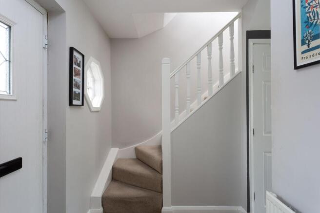 2 bed Terraced for sale Image 7