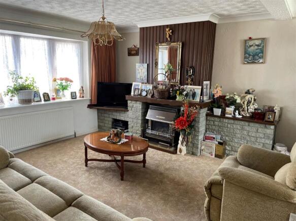 Lounge.