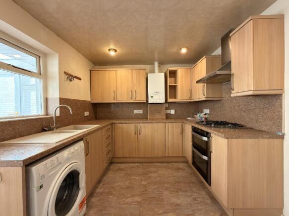 Mattock Crescent, Torrisholme, Morecambe, LA4 6QT photo 4