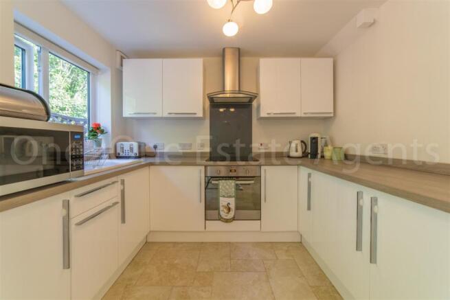 13 Lavender Way,-14.jpg