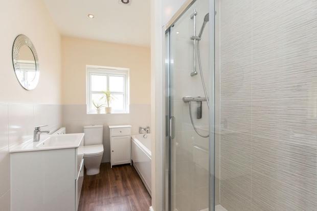ENSUITE