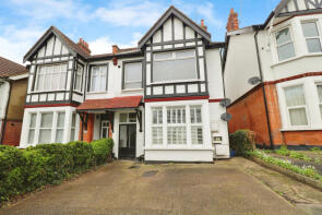 7a, Valkyrie Road, Westcliff-on-sea SS0 8BY