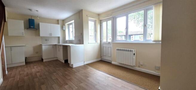 Kitchen Sitting Room.jpg