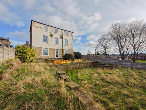 3 bed Detached for sale Image 4