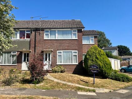 Cutlers Place, Colehill, Dorset, BH21 2HY