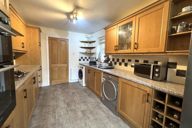 Armiger Way, Witham, CM8 2UZ photo 5