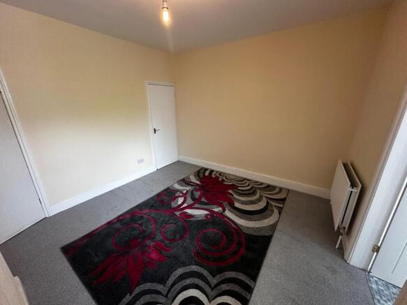 1 bed Apartment to rent Image 7