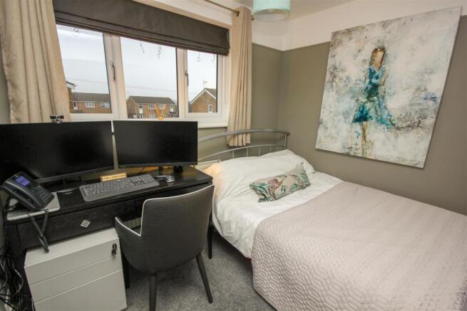 Bedroom 4.jpg
