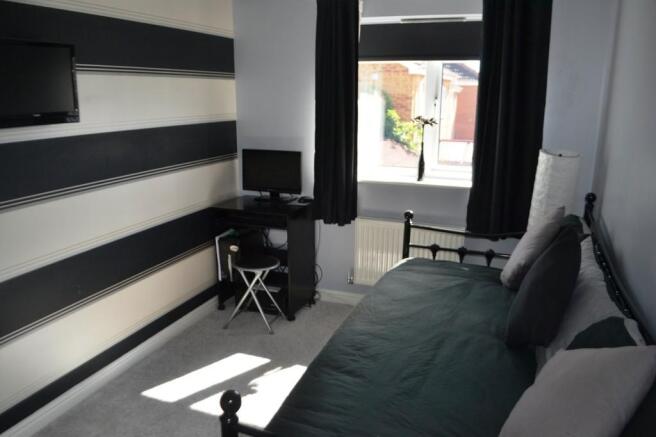 Bedroom S66 3RX
