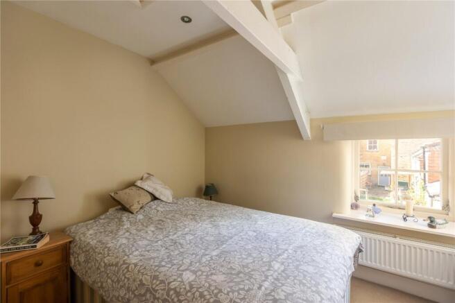 3 bed Semi-Detached for sale Image 11