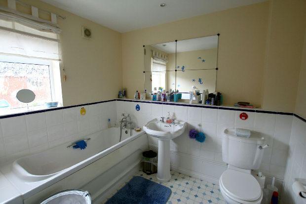 Family bathroom