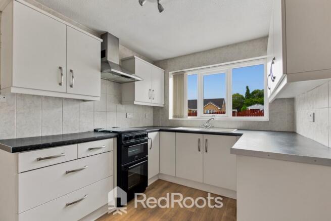 2 bed Bungalow for sale Image 9