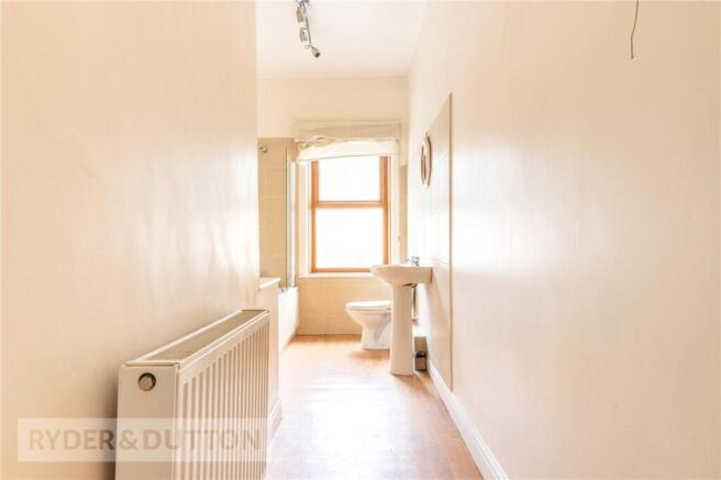 2 bed Terraced for sale Image 8