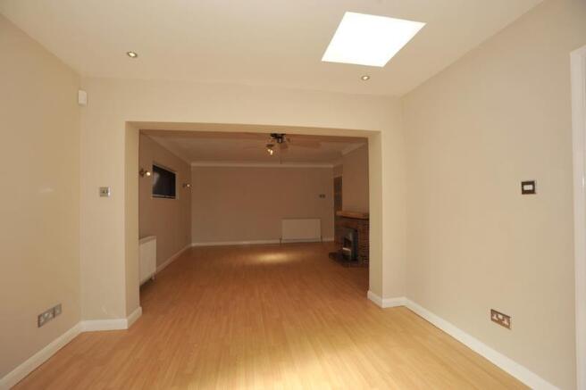 Lounge 3