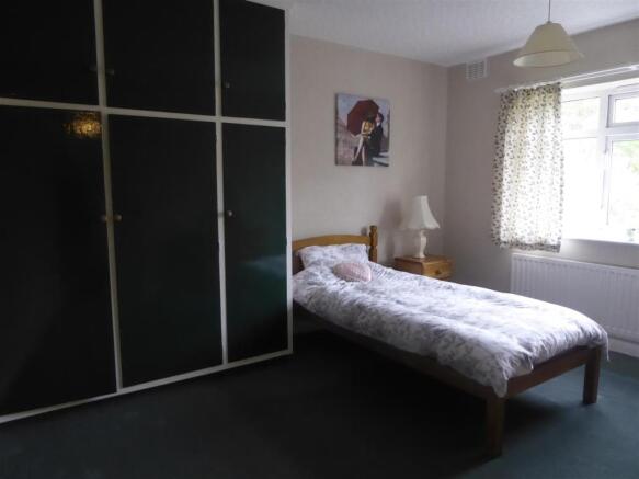 BEDROOM 3