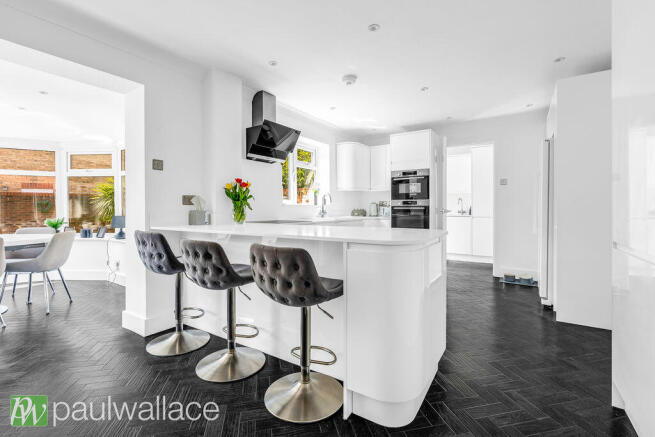 Kitchen / Breakfast Room