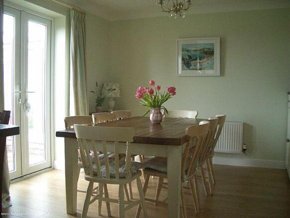 Dining Room adjoining kitchen