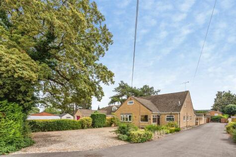 Arkell Avenue, Carterton