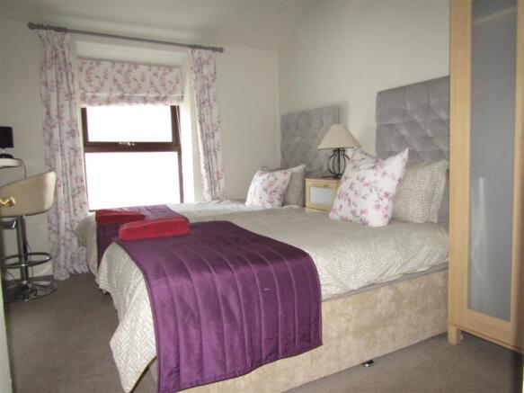 2 bed Apartment for sale Image 10