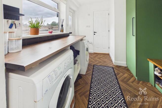2 bed Terraced for sale Image 6