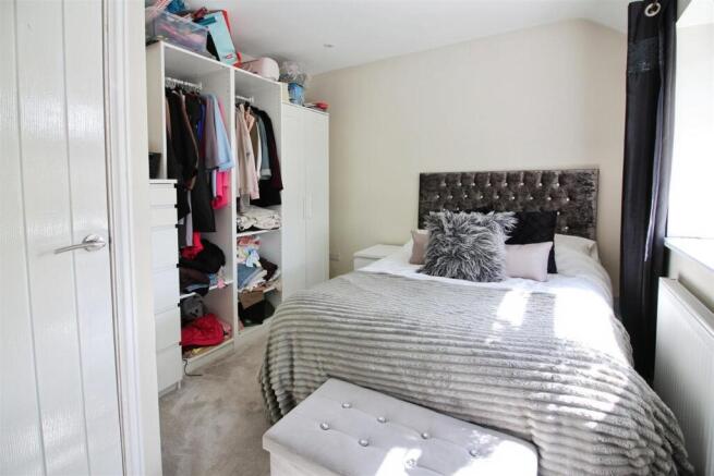 3 bed Semi-Detached for sale Image 7