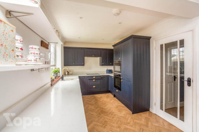 8 Kitchen