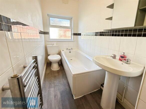 2 bed Terraced for sale Image 7