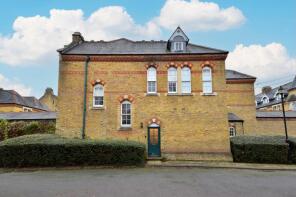 37, Andrew Reed Court, Hallam Close, Watford WD24 4RW