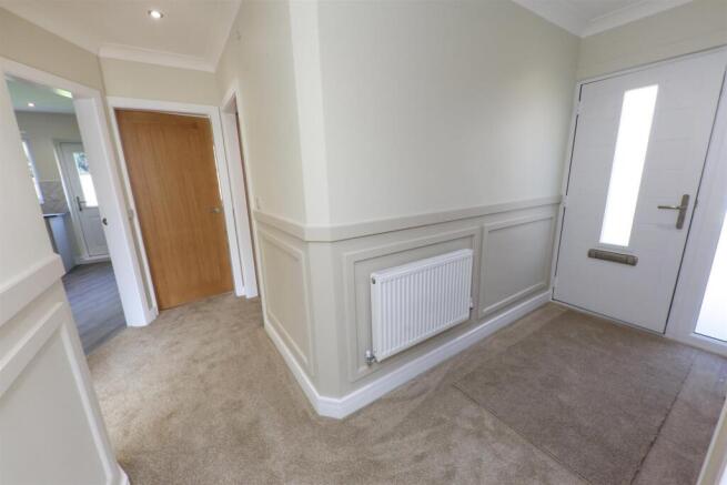 2 bed Detached Bungalow for sale Image 6