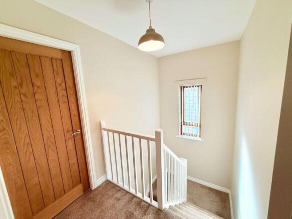 Landing/Stairs
