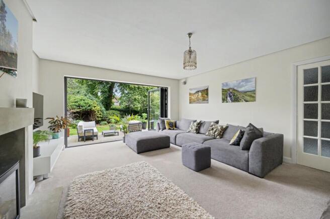 3 bed Detached for sale Image 9