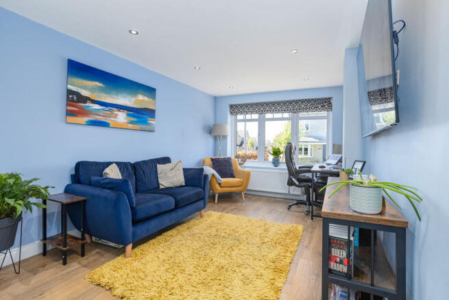 4 bed Detached for sale Image 4