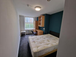 16a, Longside Lane, Bradford BD7 1DF