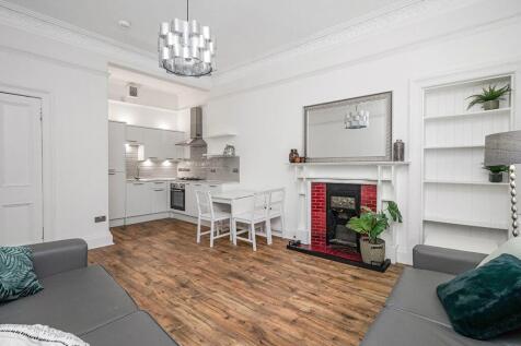 57/1 Dalmeny Street, Edinburgh, EH6 8PQ