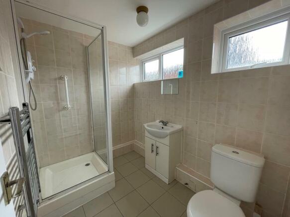 Shower Room.JPG