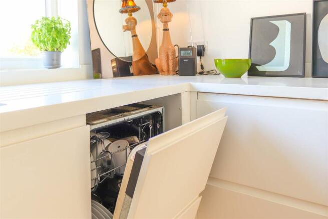 Kitchen 1.4.jpg