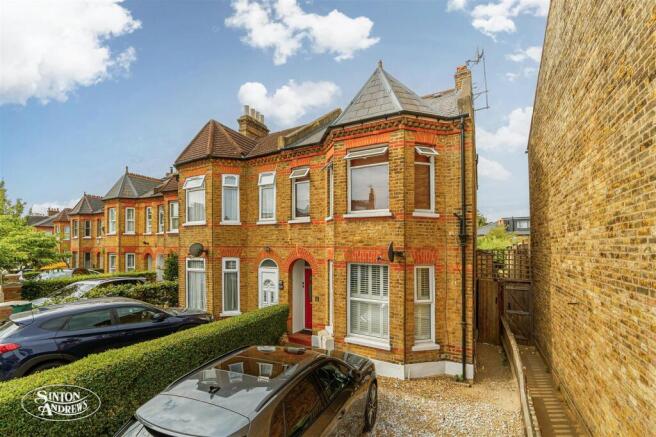 GFF - 62 Coldershaw Road-1.jpg