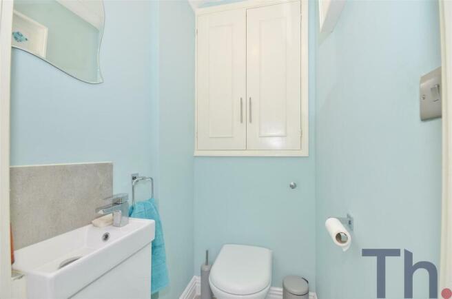 Downstairs Cloakroom WC.JPG