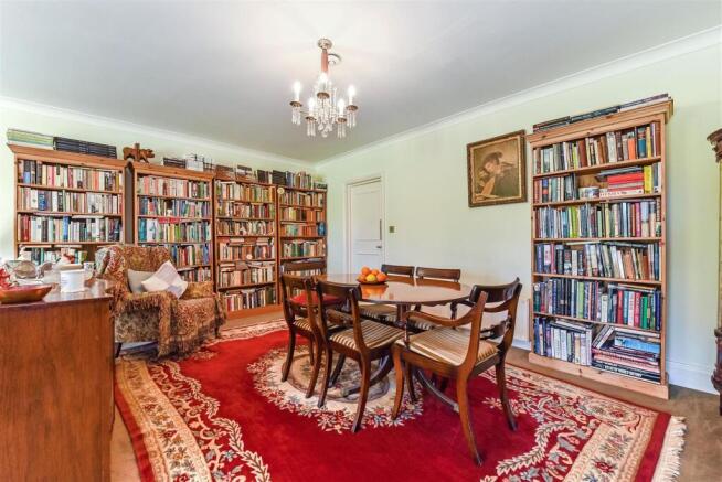Living/Dining Room